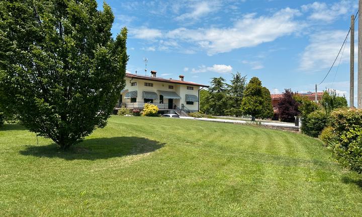 Splendida casa indipendente (V 114)