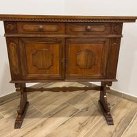 Credenza in legno massello