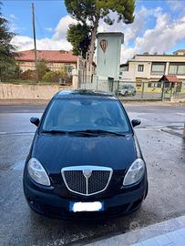Auto Lancia Musa