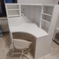 Scrivania più sedia