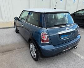 MINI Mini (R56) - 2011