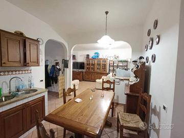 Casa indipendente di 168 m² con 5 locali a Montign