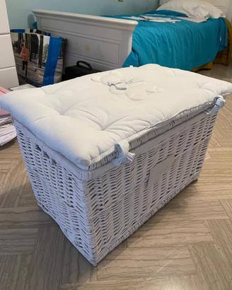 Cesta baule portagiochi Nanán in vimini bianco