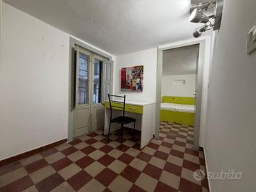 BIVANI ARREDATO ZONA P.ZZA G VERGA -  CORSO ITALIA