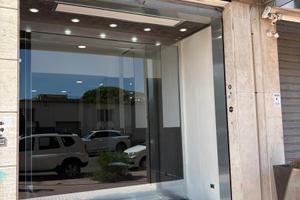 LOCALE COMMERCIALE IN VIA SICILIA, TERRACINA (LT)