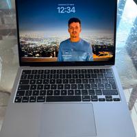 Macbook Air M2 13” 8/256 GB