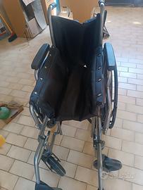 Sedia a rotelle bariatrica