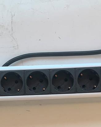 Multipresa da rack 19” Techly 8 uscite