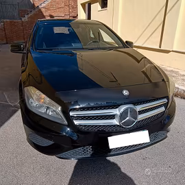 Mercedes classe A 180d (1.5, 109 CV) Diesel.