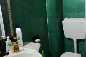 Bilocale a Marina di Carrara a 100 metri dal. Mare