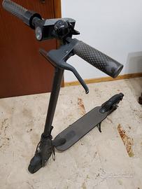 Xiaomi monopattino s1 ( ruote che non forano mai!)