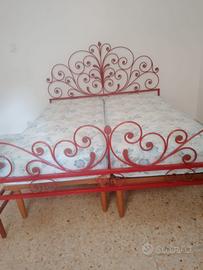 Letto in ferro battuto + Attaccapanni fatti a mano