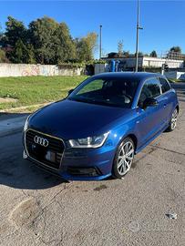Audi A1  1.0 tfsi ultra design