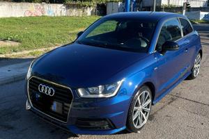 Audi A1  1.0 tfsi ultra design