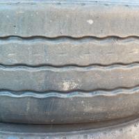 Gomme 205 / 65 R 17.5