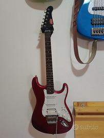 Chitarra elettrica tipo stratocaster