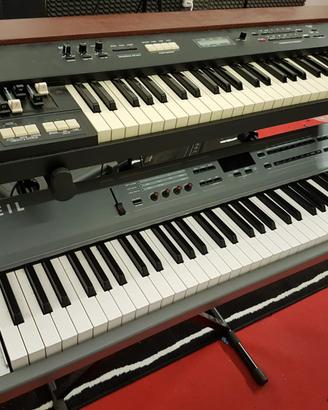 Piano elettrico  + tastiera Hammond
