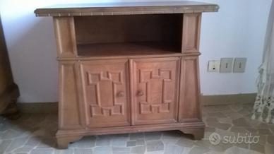 Mobile  in legno anni 60.