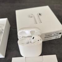 AirPod 2021 lato destro