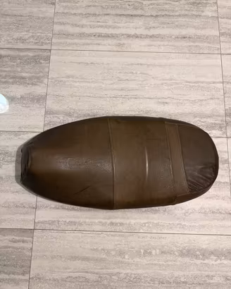 Sella Scooter Scarabeo 200 rifatta nuova