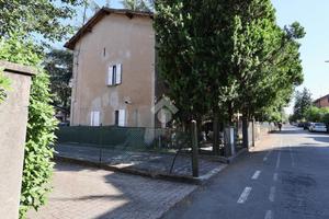 BIFAMILIARE A REGGIO NELL'EMILIA