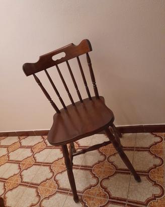 sedie  in legno  masello  per arredare  ville