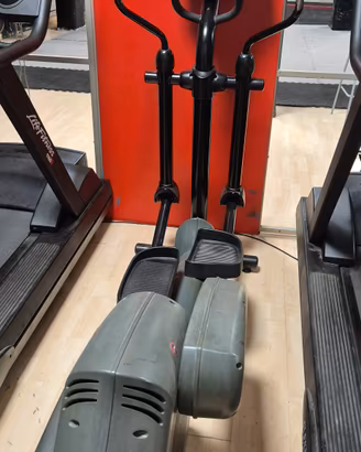 ellittica life fitness 9100