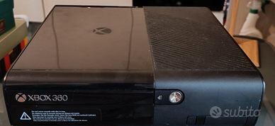 Xbox 360 E 250 GB - Perfettamente funzionante
