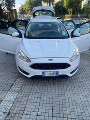 Ford focus  1.6 anno 2018
