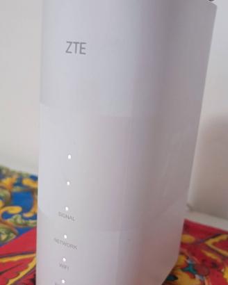 ZTE MC888 5G Wi-Fi 6 2 RJ45 10 Gigabit 1 RJ11
