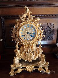 Pendola in bronzo dorato Luigi XV Guiche Palais