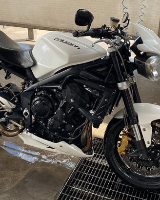 Triumph Street Triple 675