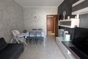 Appartamento 3 vani comodi, balconato, ascensorato