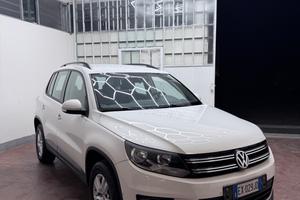 Volkswagen Tiguan 1.4 TSI 125 CV Cross BlueMotion 