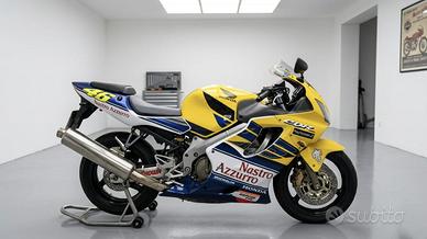 Honda CBR 600 FR2 "Rossi Replica" (2002)