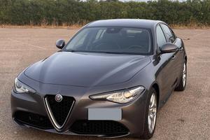Alfa Romeo Giulia 2.2 160cv 2019 Automatica
