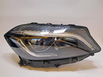A1769069000 FANALE ANTERIORE A LED DX MERCEDES-BEN