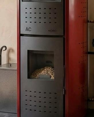TERMOSTUFA A PELLET