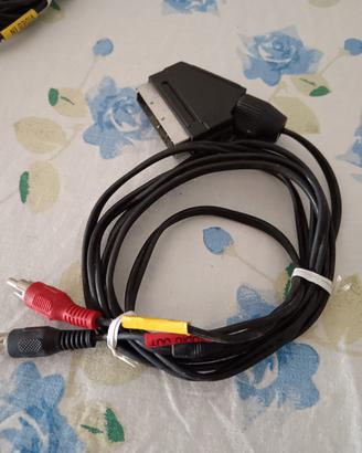 Presa Scart 2 Rca Audio Out Rosso E Video Out Gial