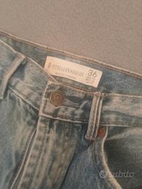 pantaloni nuovi marca Stradivarius 