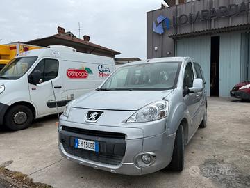 Peugeot Partner 5 POSTI/1.6/92 CV/2011