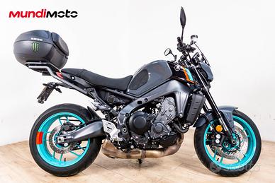 YAMAHA MT 09 - 2023
