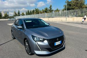 Peugeot 208 benzina/gpl