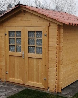 CASETTA DI LEGNO ADELINA 240x240x222h spess. 28mm
