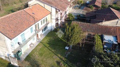 CASA SEMINDIPENDENTE A PIVERONE
