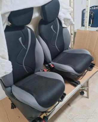Interni tappezzeria Lancia Ypsilon