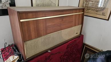 Mobile giradischi e radio Philco anni '60