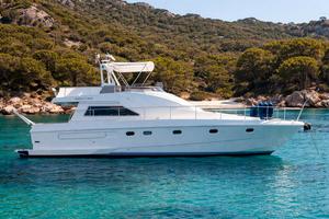 FERRETTI ALTURA 44 TOP CONDITION – REFIT COMPLETO