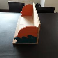 Mensola in legno colorato