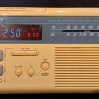 RADIO SVEGLIA VINTAGE SONY ANNI '80 PERFETTAMENTE